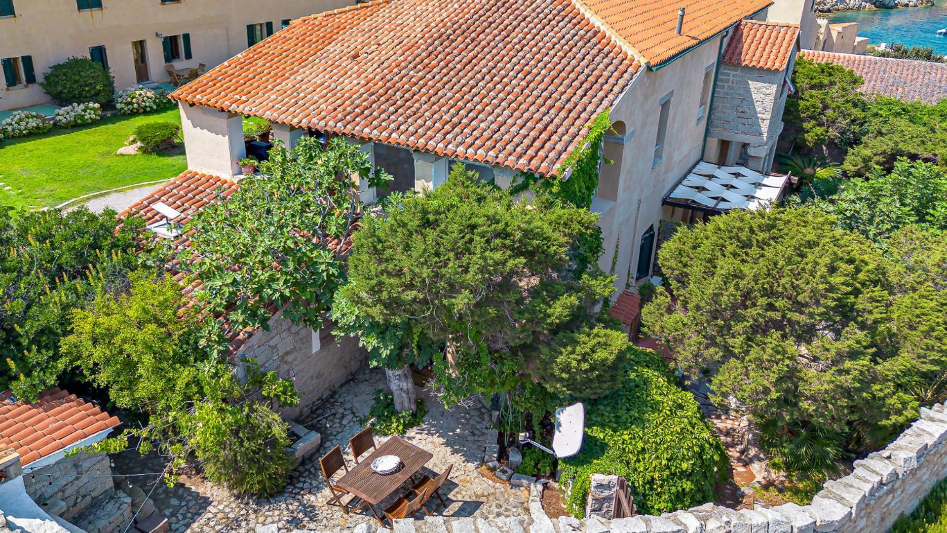 Residence Cala Francese - Case Sul Mare 马达莱纳 外观 照片